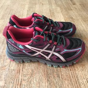 ASICS Gel Scram 3 Running Trail Shoes Size 6